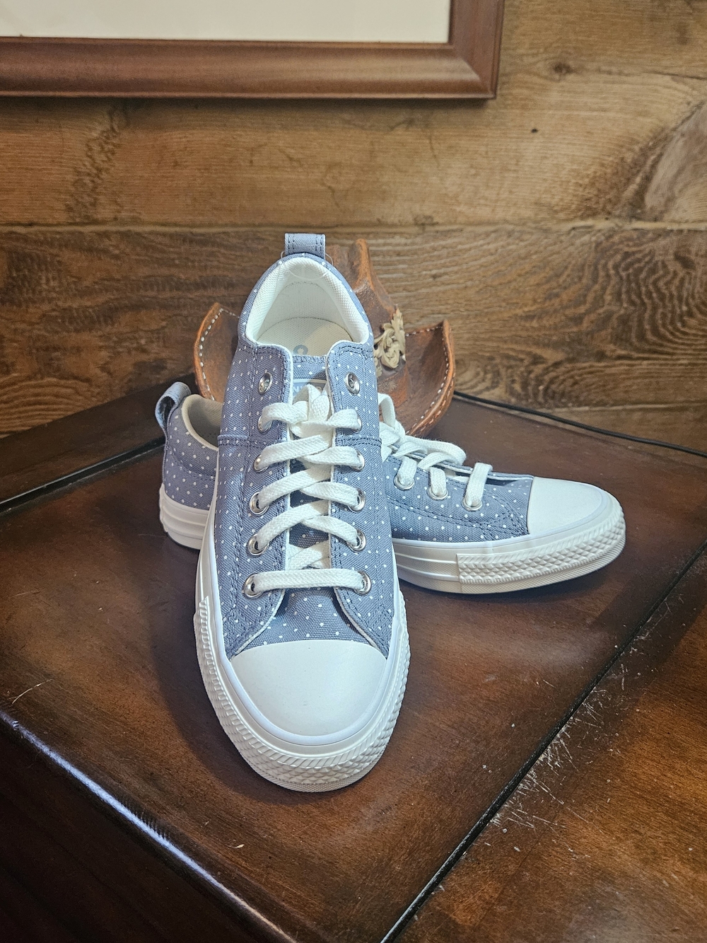 Woman's Blue💙🤍 Polka Dot Canvas Sneakers - Lace-Up Comfort